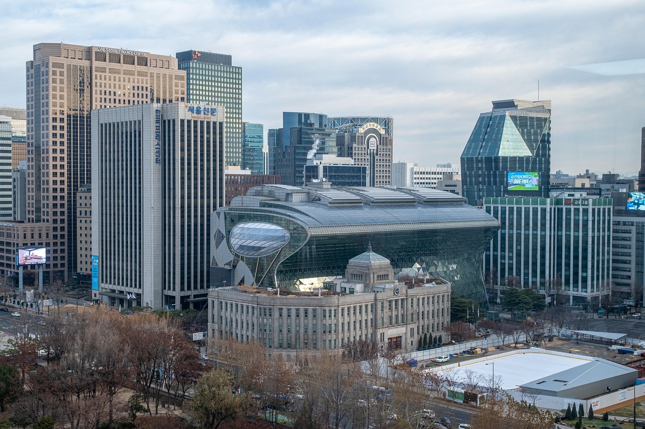 Aerial view of City Hall and adjacent buildings in Seoul